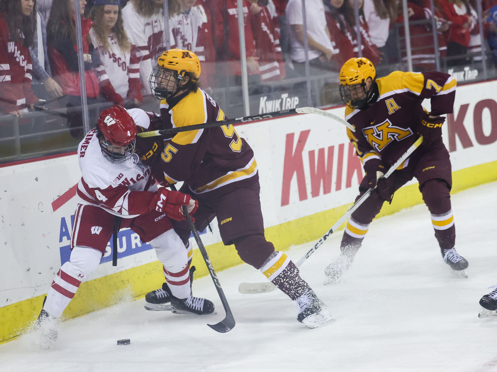 wis-minn-mhc-110824-003-11082024205443.jpg